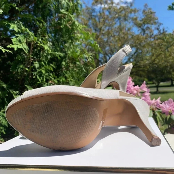 Lulu Townsend Silver PeepToe Canvas Slingback Heel - Picture 7 of 8